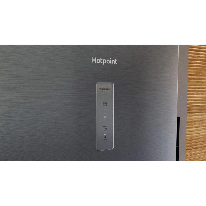 Hotpoint H5X820SX Frost Free 70/30 Silver Freestanding Fridge Freezer