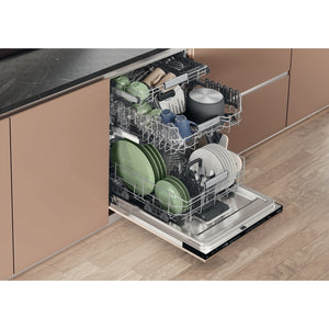 Hotpoint H8IHP42LUK Full Size Integrated Dishwasher
