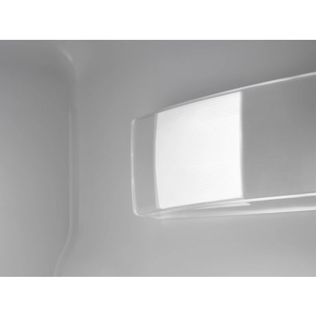 AEG NSC7N18ZES 7000 Series AI CoolAssist® Integrated Fridge Freezer
