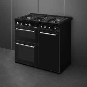 Black 100cm Smeg Concert Classic dual fuel range cooker with five gas burners and three ovens, free delivery in Eastbourne. - DB Domestics
