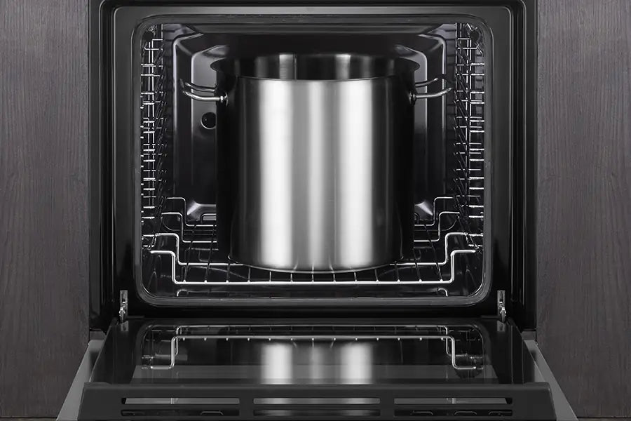DELONGHI | LARGE OVEN CAVITY