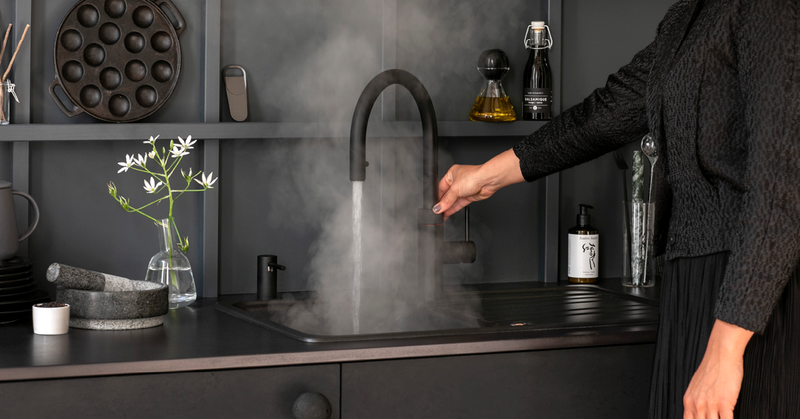 Quooker 3 in 1 Flex Black Combi Boiling Water Tap + CUBE