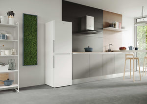 Hoover HVCT3L517EWKR Freestanding 50/50 Fridge Freezer