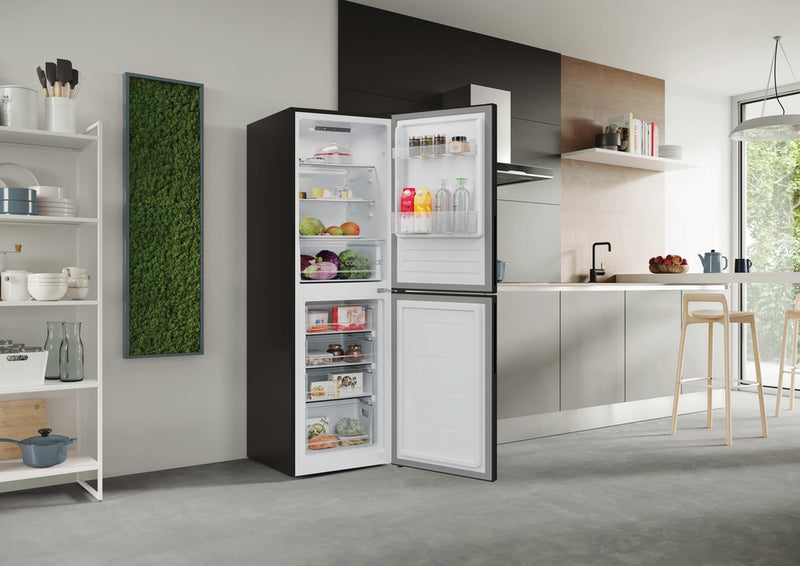 Hoover HVT3CLECKIHB Freestanding 50/50 Fridge Freezer