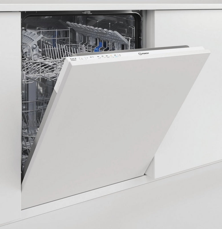 Indesit D2IHL326UK Full Size Integrated Dishwasher