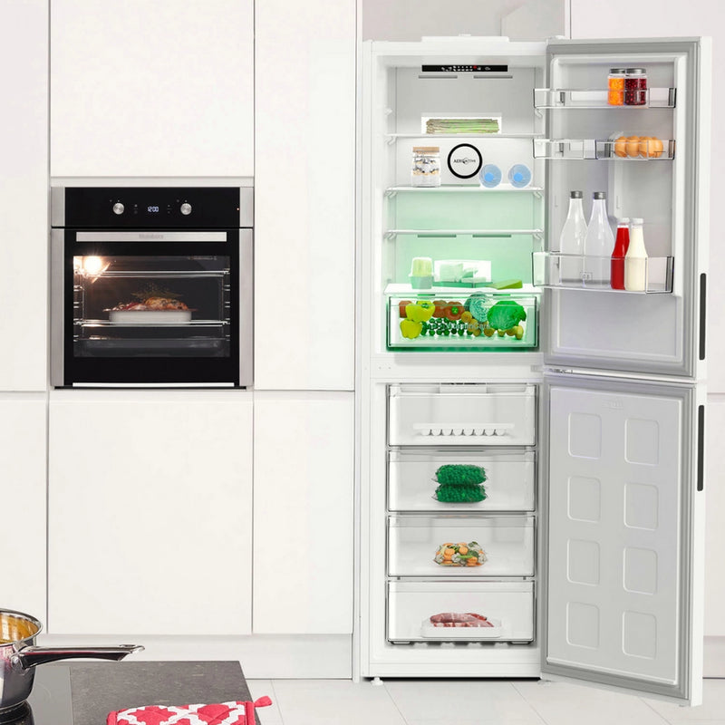 Blomberg KND24692V Freestanding 50/50 Frost Free White Fridge Freezer