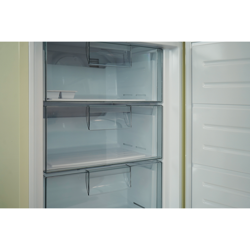 Montpellier MAB190C Retro Frost Free Fridge Freezer Cream