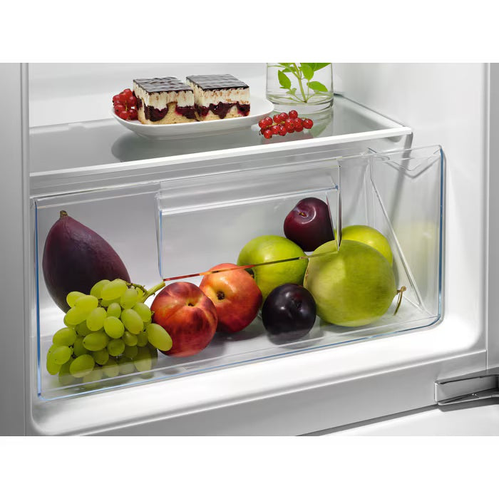 AEG OSK5O88ES 5000 Series Integrated In-Column Larder Fridge