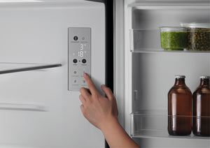Fisher & Paykel Series 7 RF505ANUX1 Plumbed American Fridge Freezer Stainless Steel