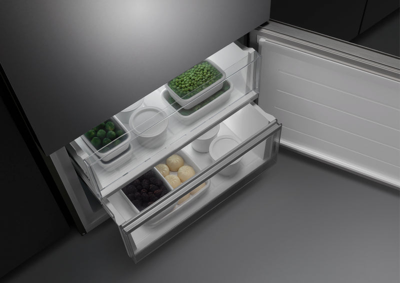 Fisher & Paykel Series 5 RF505BRNQX1 Freestanding Fridge Freezer
