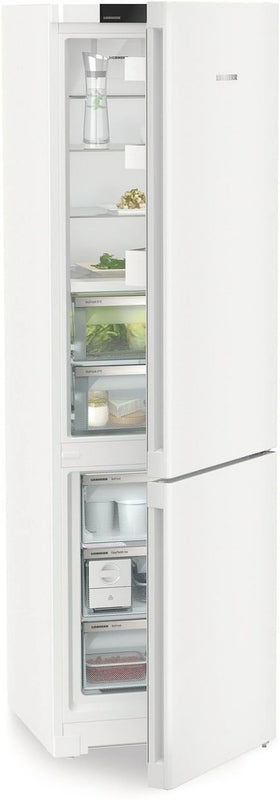 Liebherr Plus CBNc5723 Freestanding 70/30 White Frost Free Fridge Freezer