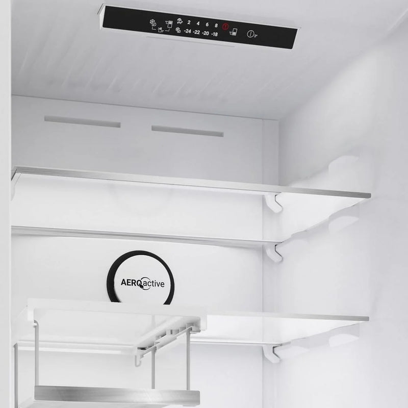 Blomberg KND24692VG Freestanding 50/50 Frost Free Graphite Fridge Freezer