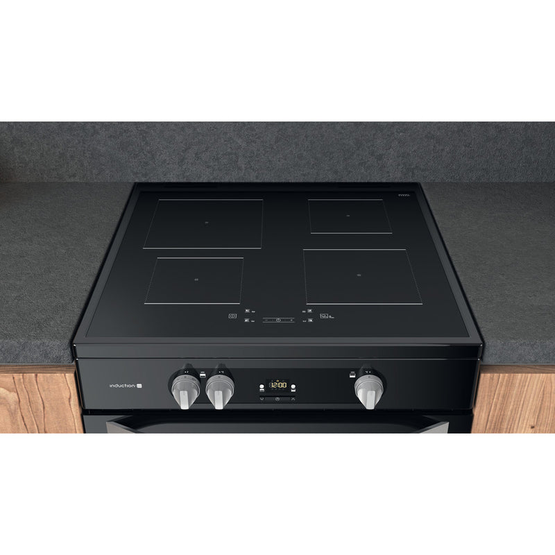 Hotpoint HDM67I9H2CB Freestanding Electric Cooker